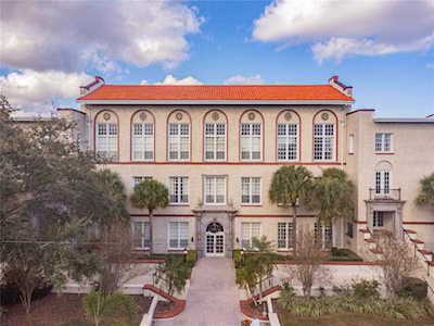 701 Mirror Lake Dr N #307 St. Petersburg, FL 33701