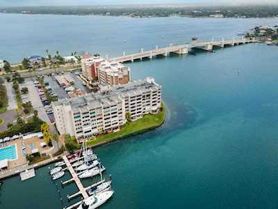 450 Treasure Island CAUSEWAY #408 Treasure Island, FL 33706