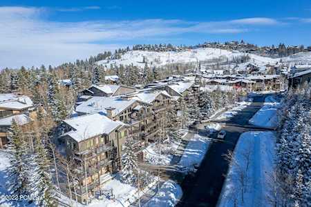 7447 Royal St Park City, UT 84060
