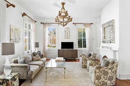 135 Broad St Charleston, SC 29401