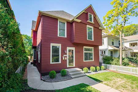 2712 Dupont Avenue S Minneapolis, MN 55408