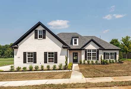 2 Ashwood Road Mount Pleasant, TN 38474