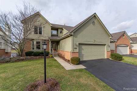 17359 Lake View Circle Northville Twp, MI 48168