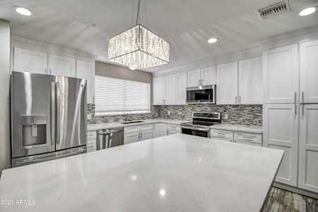 10866 E Mercer Lane Scottsdale, AZ 85259