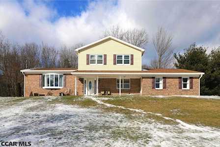 131 2nd Street Centre Hall, PA 16828