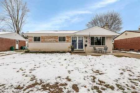 37565 Westvale St Romulus, MI 48174