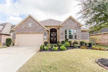 5611 Caper Shores Ln Sugar Land, TX 77479