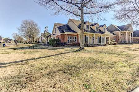 1638 Stanhope Cv Collierville, TN 38017