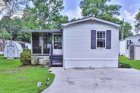 888 Periwinkle Pl. Myrtle Beach, SC 29577
