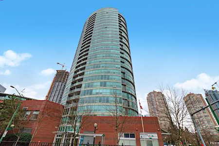 6088 Willingdon Avenue #1501 Burnaby, BC V5H 4V2