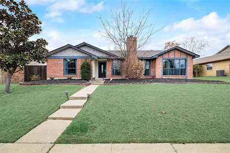 1021 Baxter Drive Plano, TX 75025