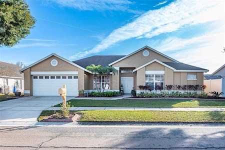 2027 Elk Spring Dr Brandon, FL 33511