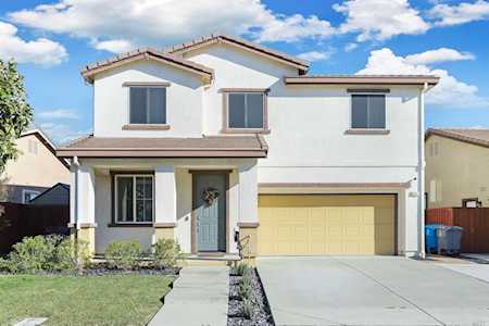 8067 Finchley Court Vacaville, CA 95687