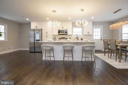 1411 Leister Dr Silver Spring, MD 20904