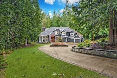 1022 258th Ave NE Sammamish, WA 98074