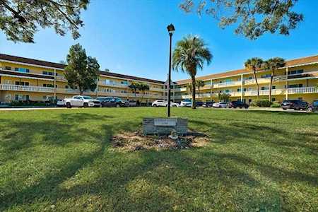2040 World Parkway Blvd #54 Clearwater, FL 33763