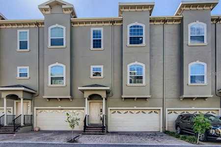 10070 Bayou Grande Ave Seminole, FL 33772