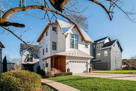 2218 11th Ave S #A Nashville, TN 37204