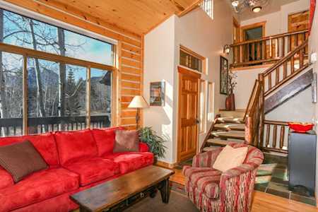 1806 Falcon Dr Silverthorne, CO 80498