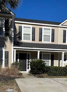 1316 Island Club Dr Charleston, SC 29492