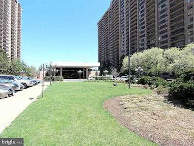 3705 George Mason Dr S #306S Falls Church, VA 22041