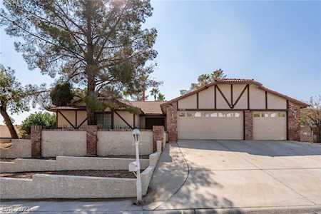 3195 Shadow Bluff Ave Las Vegas, NV 89120