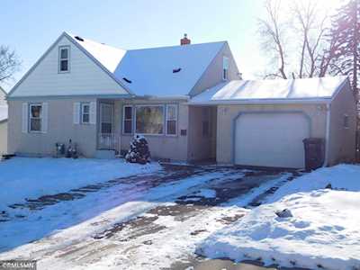 2128 Scenic Place Saint Paul, MN 55119