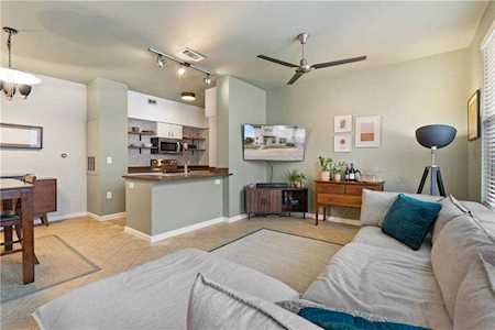 1201 Grove BLVD #502 Austin, TX 78741