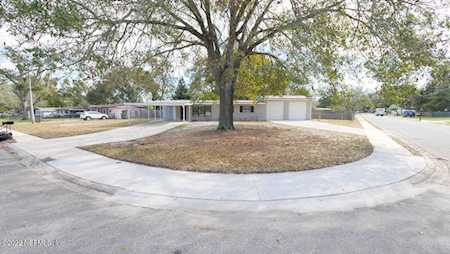 8090 Pierre Dr Jacksonville, FL 32210