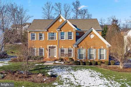 22467 Pine Ridge Ct Ashburn, VA 20148