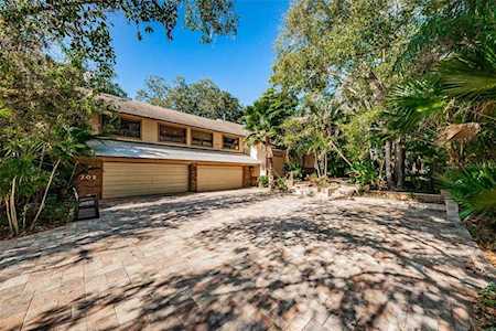 702 N Highland Ave Tarpon Springs, FL 34688