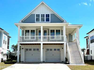 449 Summerhouse Drive Holly Ridge, NC 28445