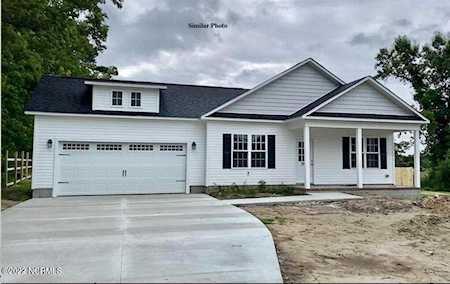 104 Conley Hills Drive Richlands, NC 28574