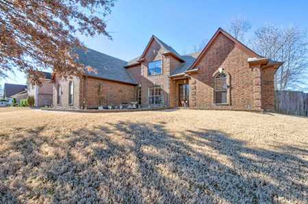 5213 Beagle Trl Bartlett, TN 38002