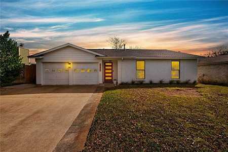 11007 Applewood DR Austin, TX 78758