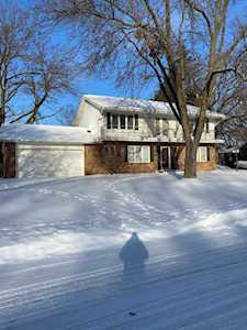 5616 Hillside Court Edina, MN 55439