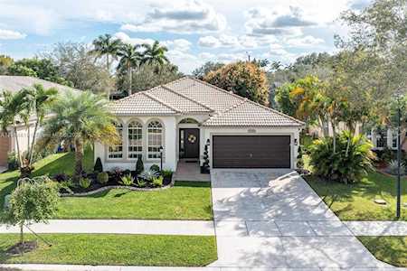 13284 NW 18th St Pembroke Pines, FL 33028