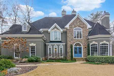 6220 Indian River Drive Peachtree Corners, GA 30092
