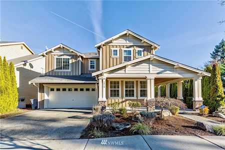 2818 103rd Pl NE Bellevue, WA 98004