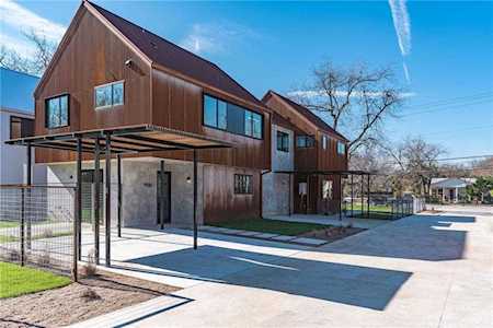 915 Tillery ST #B Austin, TX 78702