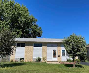 164 E Fullerton Ave Glendale Heights, IL 60139