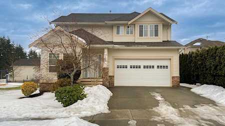 1660 Zomar Street Abbotsford, BC V2S 7M5