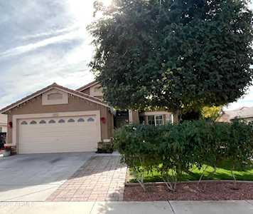 7557 W Nicolet Avenue Glendale, AZ 85303