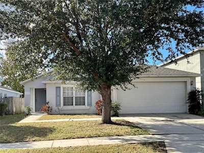 748 Battery Pointe Dr Orlando, FL 32828