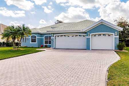 6604 Grand Point Ave University Park, FL 34201