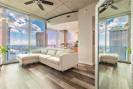 777 N Ashley Dr #2506 Tampa, FL 33602