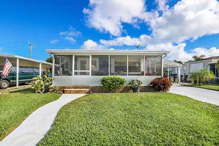 8145 SE Wren Avenue Hobe Sound, FL 33455