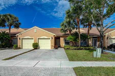 8631 Logia Circle Boynton Beach, FL 33472