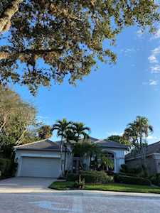 7808 L Aquila Way Delray Beach, FL 33446
