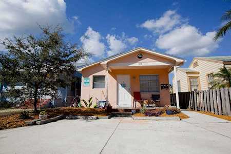 315 S S J Street #3 Lake Worth, FL 33460